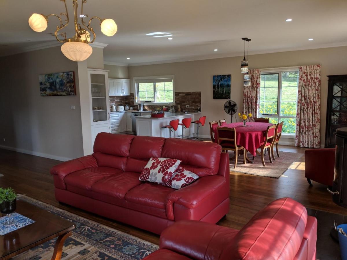 Mountain Blue Guest House Deloraine Buitenkant foto