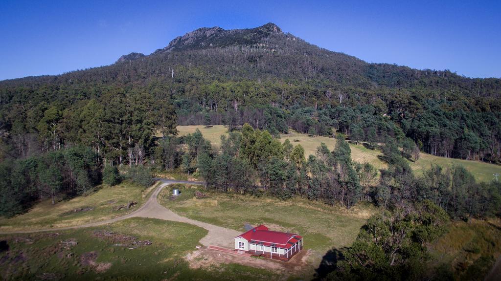 Mountain Blue Guest House Deloraine Buitenkant foto